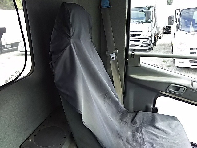 三菱ふそう ファイター 中型 コンテナ専用車 KK-FK71HG(7560) 42枚目