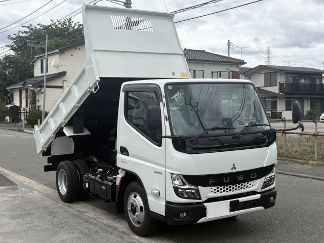 三菱ふそう キャンター 小型 土砂ダンプ 2RG-FBA60(106265) 2枚目