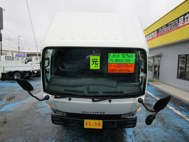 いすゞ エルフ 小型 平ボディ TPG-NKR85A(109780) 13枚目