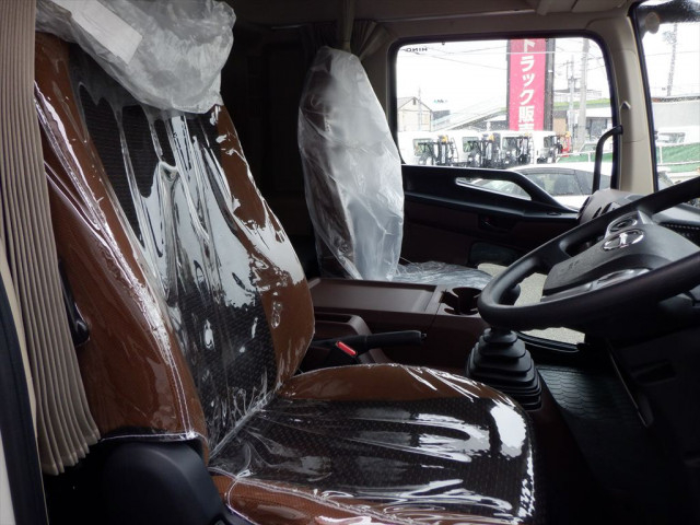 日野 レンジャー 増トン コンテナ専用車 2KG-GD2ABA(106581) 14枚目