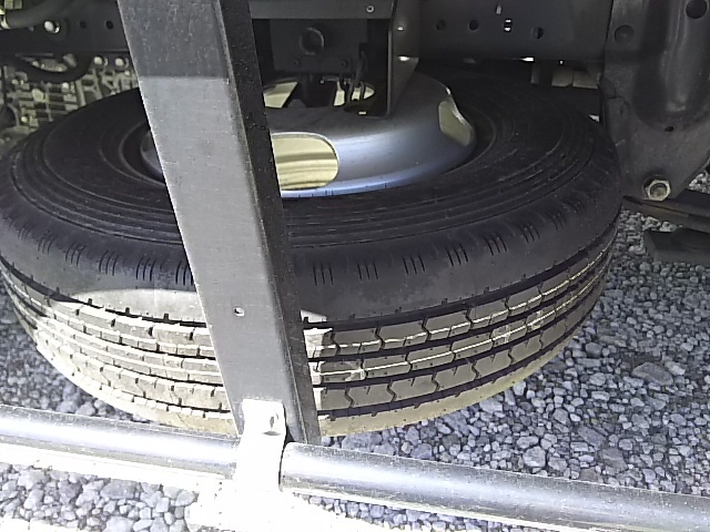 いすゞ エルフ 小型 バン TKG-NJR85AN(7591) 22枚目