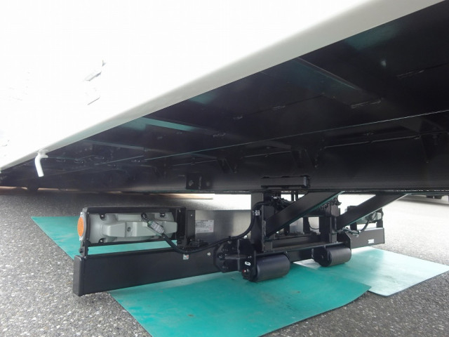 マツダ タイタン 小型 キャリアカー 2RG-LPR88YM(106402) 24枚目