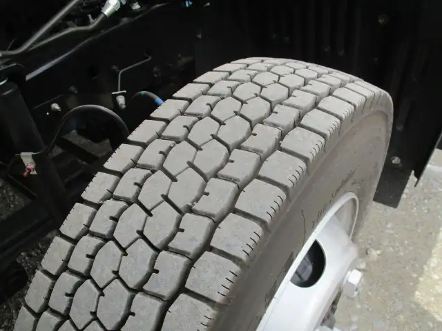 日野 レンジャー 中型 冷蔵冷凍バン 2KG-FD2ABG(106831) 11枚目