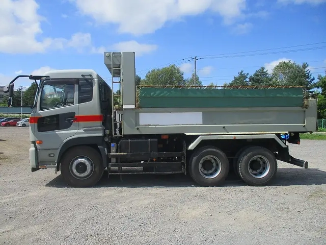 Nissan quon Large Dump trucks QKG-CW5XL(68280) 4枚目