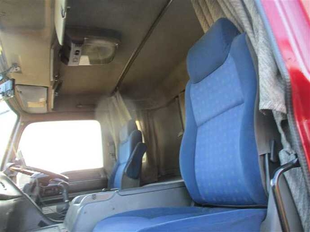 いすゞ ギガ 大型 トラクタ PDG-EXZ52J8(37780) 14枚目