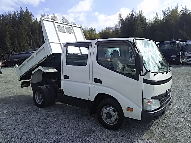 トヨタ ダイナ 小型 Wキャブ BDG-XZU308(7628) 9枚目