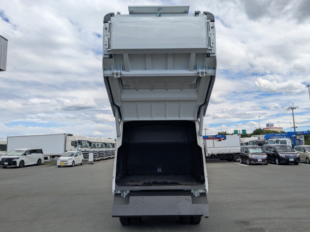 三菱ふそう キャンター 小型 塵芥車（プレス式） 2RG-FEAV0(111469) 16枚目