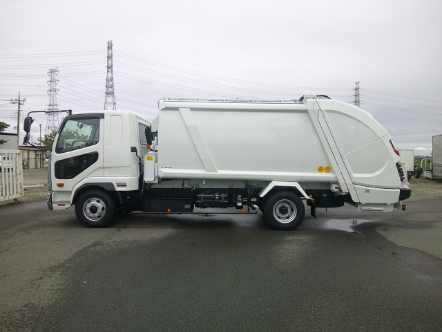 三菱ふそう ファイター 中型 塵芥車（プレス式） 2KG-FK62F(111851) 8枚目