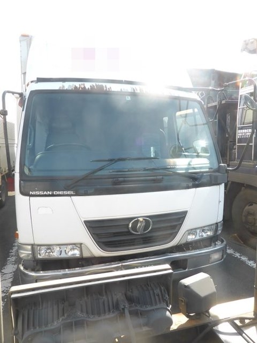 UDトラックス（日産） コンドル 中型 ウィング PB-MK36A(2692) 3枚目