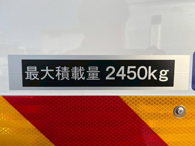 三菱ふそう ファイター 中型 冷蔵冷凍バン 2KG-FK65F(101080) 17枚目