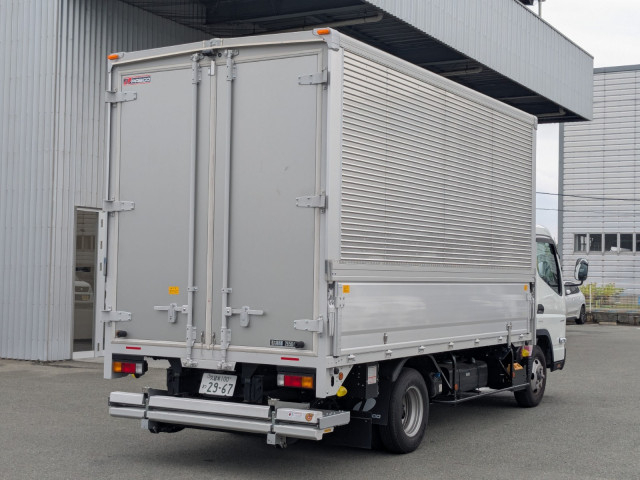 Mitsubishi Fuso canter Small Wing body 2RG-FEB50(107081) 4枚目