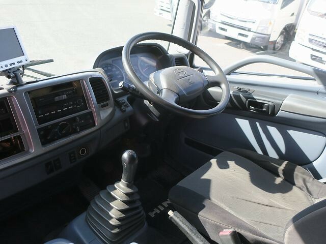 日野 レンジャー 中型 平ボディ BDG-FD7JLWA(40883) 13枚目