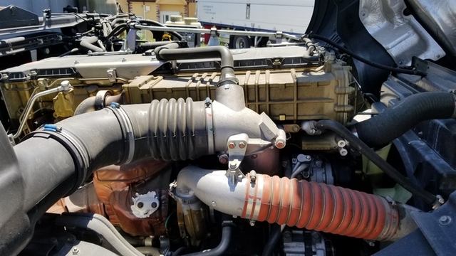 三菱ふそう スーパーグレート 大型 ウィング QPG-FS65VZ(3102) 36枚目