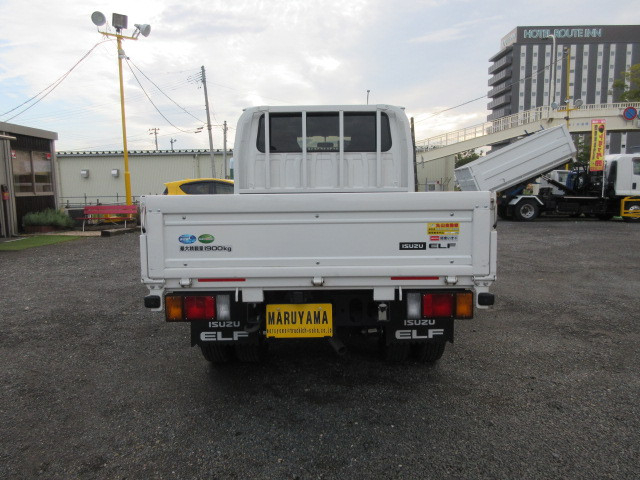 いすゞ エルフ 小型 Wキャブ 2RG-NJS88A(111653) 7枚目