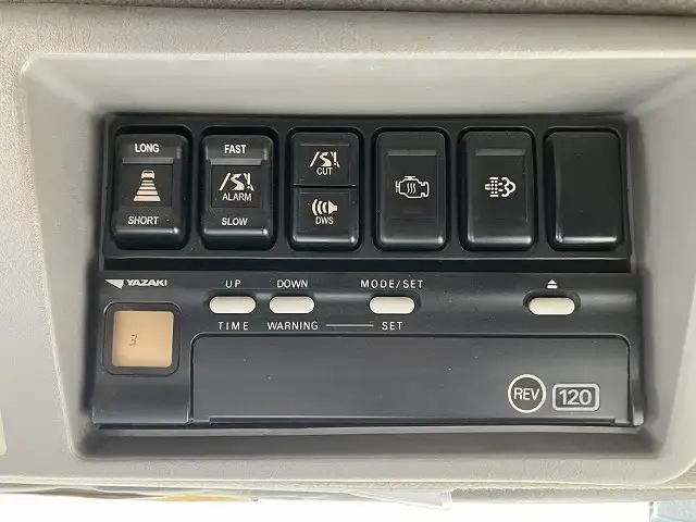 いすゞ ギガ 大型 平ボディ LKG-CYJ77A(113877) 48枚目