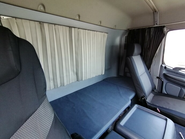 日野 プロフィア 大型 冷蔵冷凍バン PK-FR1EZWG(5542) 49枚目