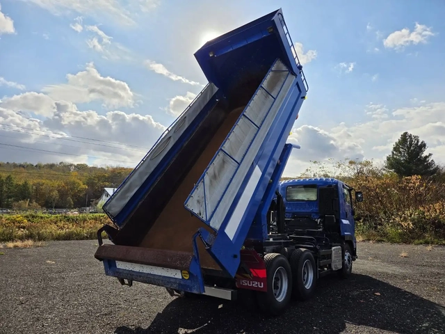 いすゞ ギガ 大型 土砂ダンプ 2PG-CXZ77CT(114009) 24枚目