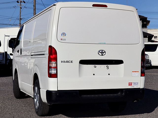 トヨタ ハイエース 小型 冷蔵冷凍バン 3DF-GDH201V(105967) 2枚目