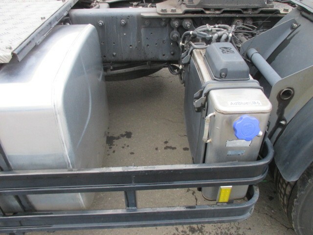 UDトラックス（日産） クオン 大型 トラクタ QKG-GK6XAD(7774) 22枚目