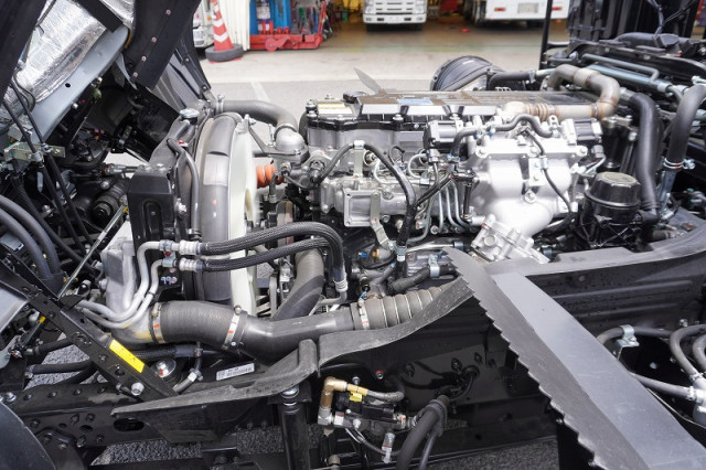 三菱ふそう ファイター 中型 コンテナ専用車 2KG-FK62F(111770) 14枚目