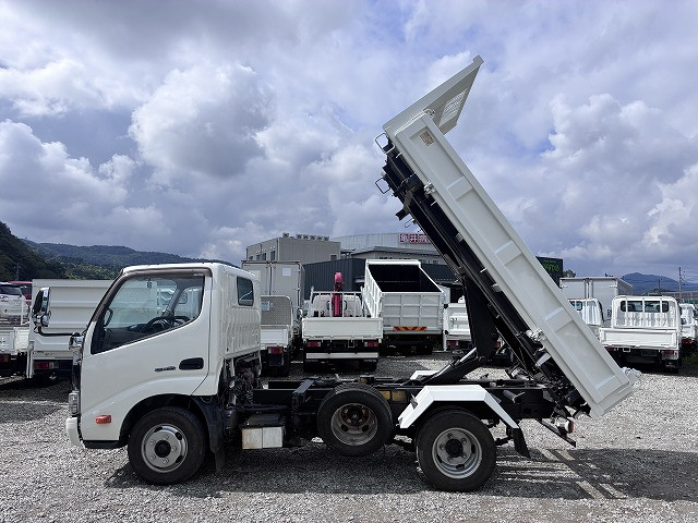 日野 デュトロ 小型 土砂ダンプ TKG-XZU610T(111974) 4枚目