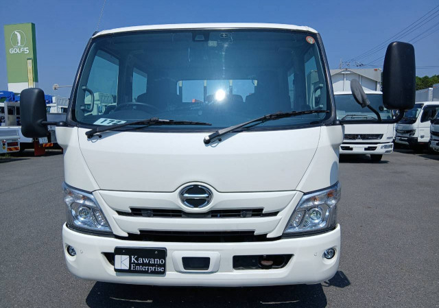 Hino dutro Small Double cab 2RG-XZU710M(110892) 2枚目