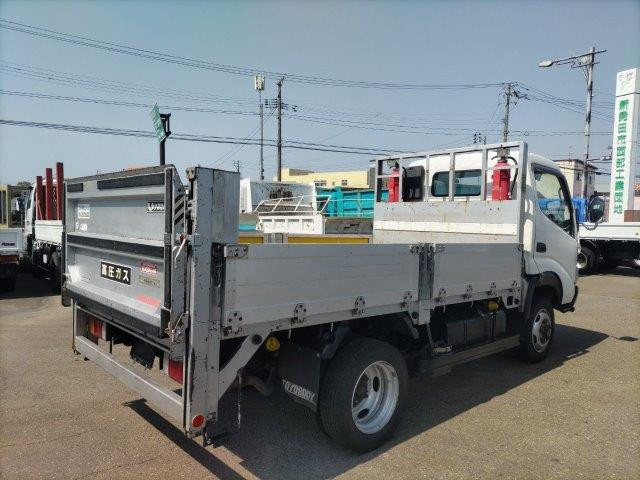 日野 デュトロ 小型 平ボディ KK-XZU372M(82352) 2枚目