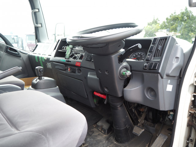 日産自動車 アトラス 小型 平ボディ PKG-APR75N(110516) 40枚目