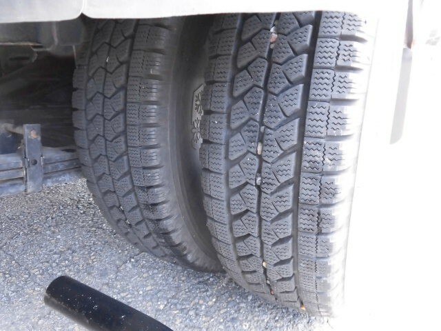 トヨタ トヨエース 小型 バン BDG-XZU308(7172) 13枚目