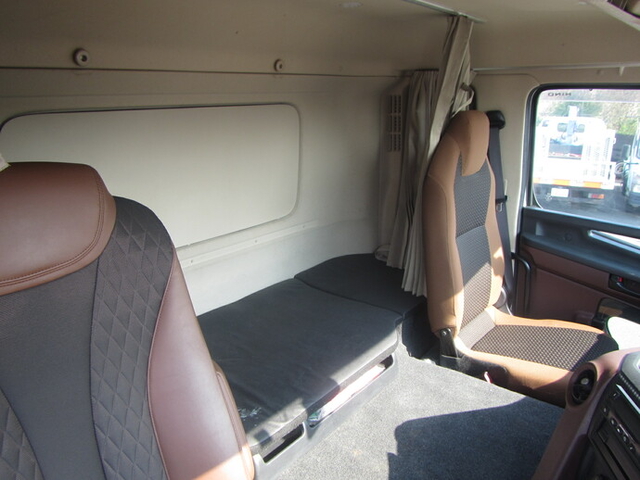 日野 プロフィア 大型 冷蔵冷凍バン 2PG-FR1AHG(35644) 29枚目