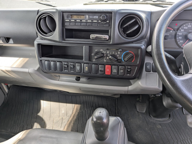 トヨタ ダイナ 小型 バン TKG-XZU605(109876) 10枚目