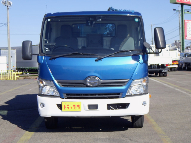 日野 デュトロ 小型 塵芥車（プレス式） 2KG-XZU700M(98858) 3枚目