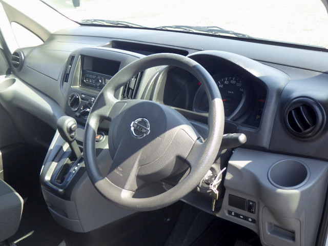 日産自動車 小型 バン DBF-VM20(110080) 46枚目