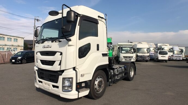 いすゞ ギガ 大型 トラクタ QKG-EXD52BD(37351) 3枚目