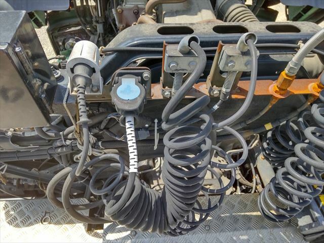 日野 プロフィア 大型 トラクタ QKG-SH1EDAG(10002) 50枚目