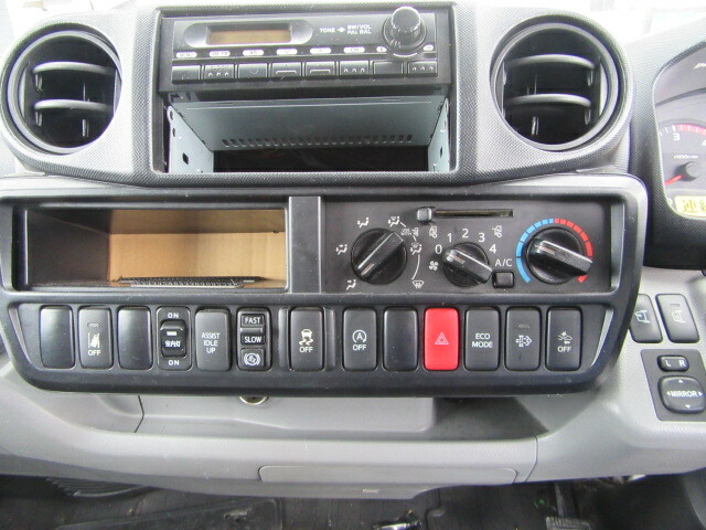 日野 デュトロ 小型 バン TKG-XZC605M(12657) 27枚目
