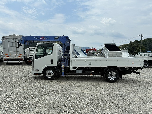 マツダ タイタン 小型 平ボディ（クレーン付） BDG-LMR85AR(110190) 3枚目
