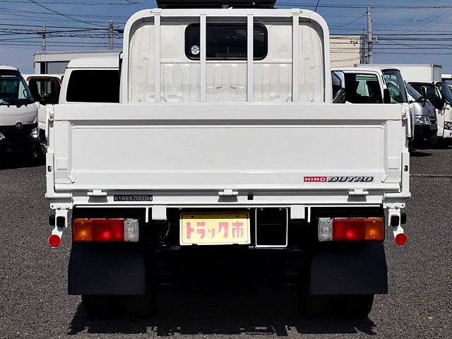 日野 デュトロ 小型 平ボディ 2RG-XZC605M(105324) 6枚目