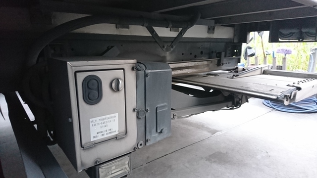 日野 レンジャー 増トン 冷蔵冷凍バン LKG-FE7JPAG(2214) 25枚目