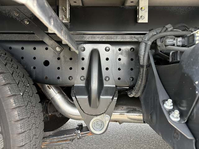 三菱ふそう キャンター 小型 冷蔵冷凍バン 2PG-FBAV0(105256) 24枚目