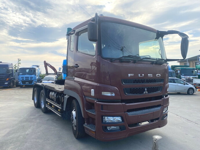 三菱ふそう スーパーグレート 大型 トラクタ BDG-FV50JJR(11541) 1枚目