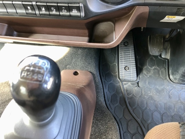 日野 レンジャー 中型 冷蔵冷凍バン 2KG-FC2ABA(57321) 59枚目