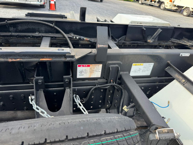 三菱ふそう キャンター 小型 コンテナ専用車 2RG-FBAV0(110482) 23枚目