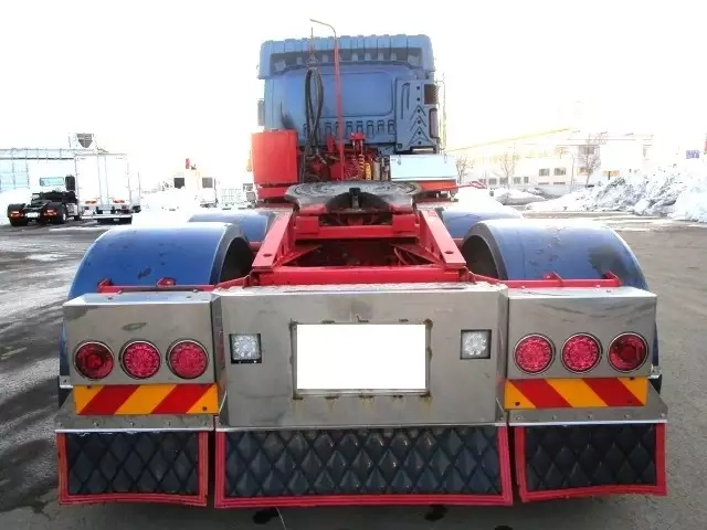 Isuzu giga Small Tractor head(double) 2DG-EXZ52CK(72666) 4枚目