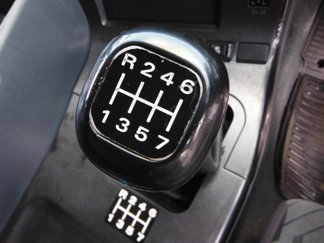UDトラックス（日産） ビッグサム 大型 トラクタ KL-CK482BAT(1052) 19枚目