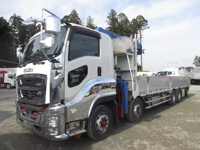 新作からSALEアイテム等お得な商品満載 大型 ギガ いすゞ クレーン付き (72898)｜中古 QKG-CYJ77B 青年漫画