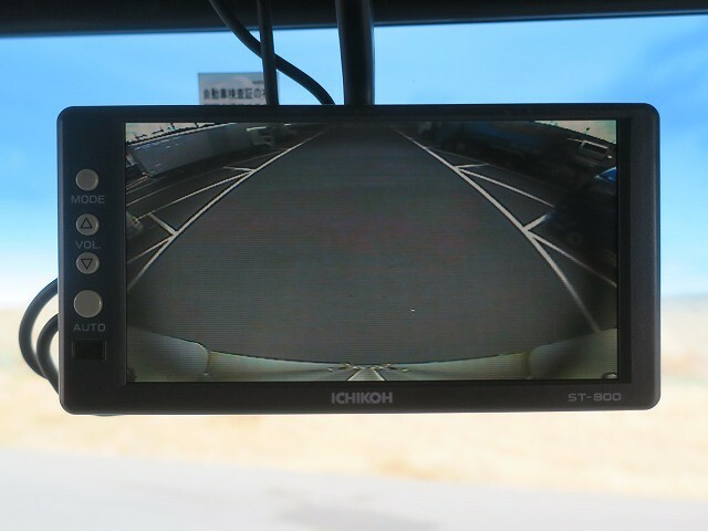 三菱ふそう ファイター 中型 バン PDG-FK61F(28181) 18枚目
