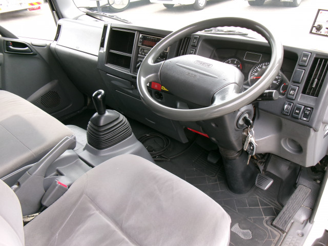 マツダ タイタン 小型 塵芥車（プレス式） SKG-LPR85YN(110294) 5枚目