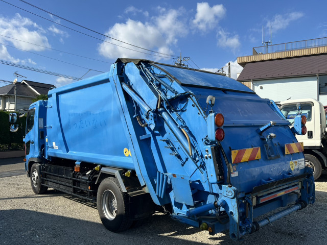日野 レンジャー 増トン 塵芥車（プレス式） TKG-GC7JGAA(110636) 4枚目