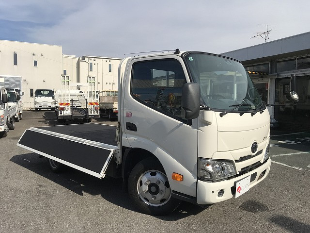 トヨタ ダイナ 小型 平ボディ 2RG-XZC605(111789) 10枚目